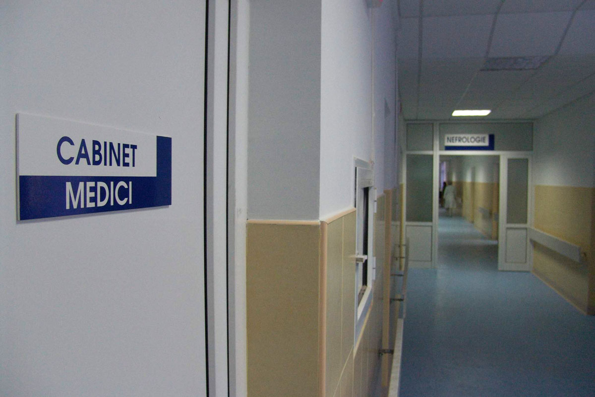 Lipsă acută de medici şi asistenţi în spitalele sucevene