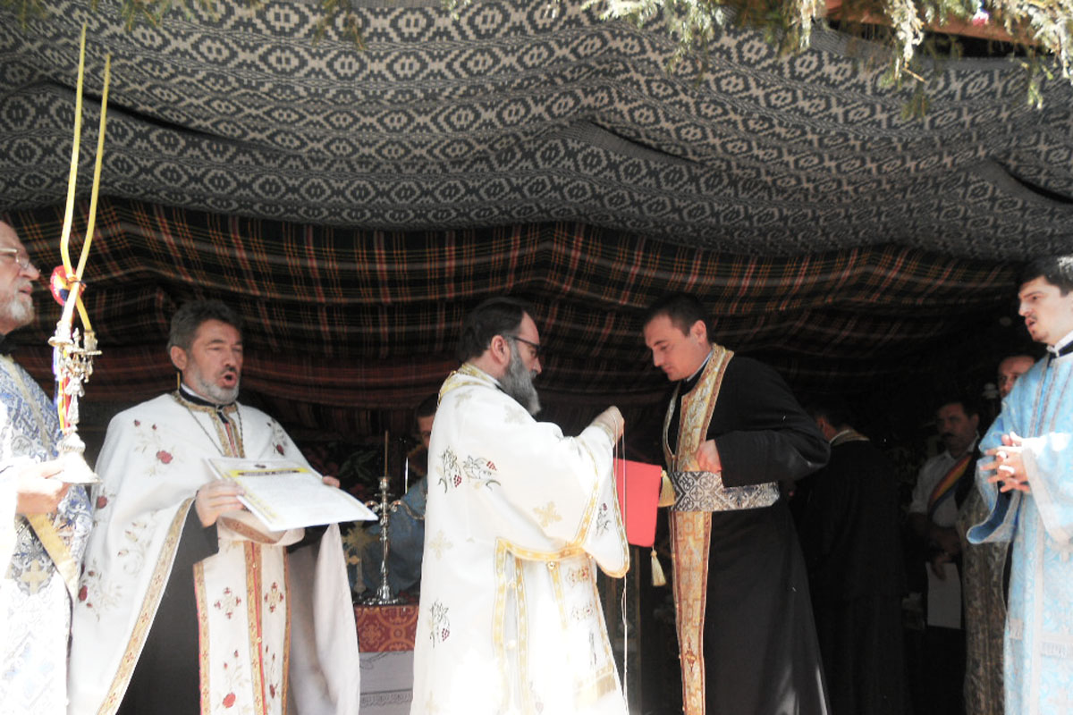 Resfinţirea bisericii parohiei Ruşi - Valea Mare