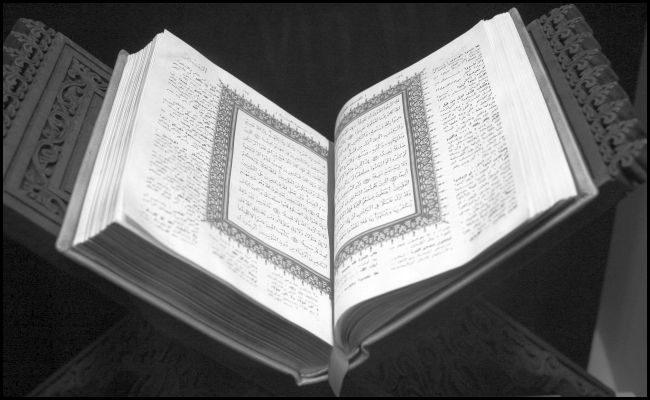 Noua Constituţie a Egiptului îi îngrijorează pe creştini