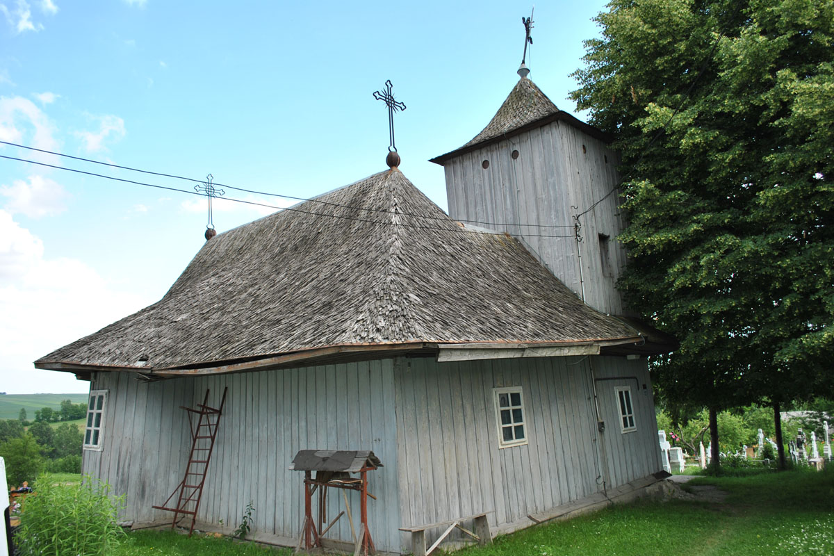 Trista bisericuţă din Forăşti