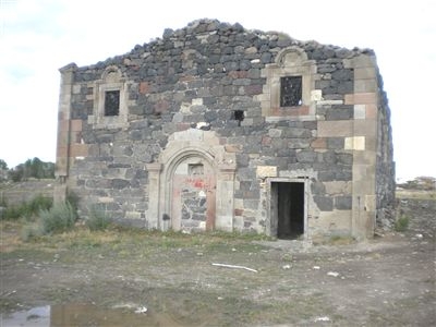 Biserică transformată în staul în Turcia