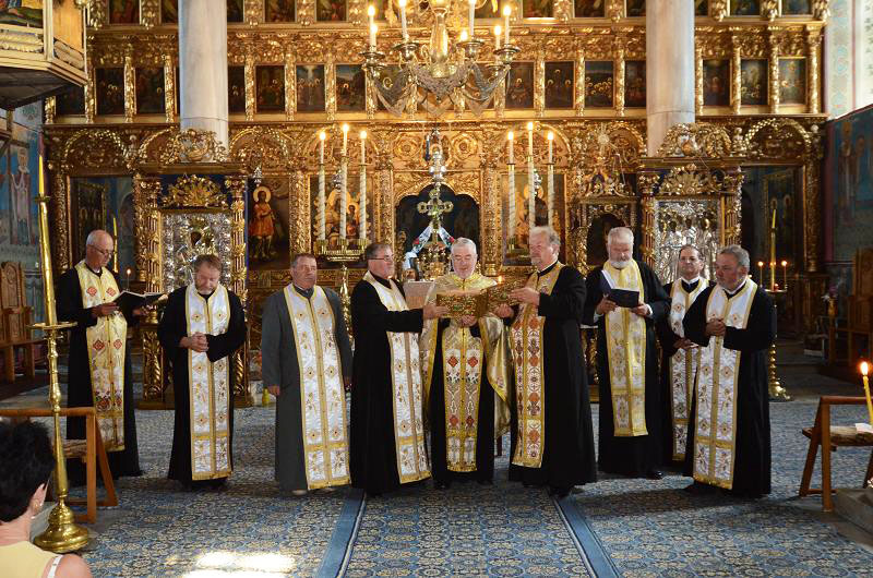 Întâlnirea promoţiei 1969 a Seminarului Teologic de la Mănăstirea Neamţ