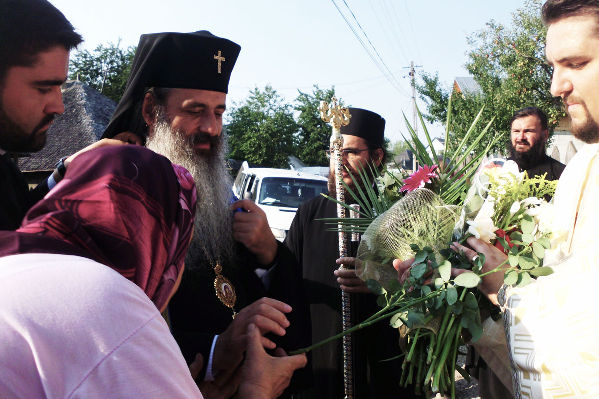 Sfinţire de casă parohială în satul Văratec, Târgu Neamţ