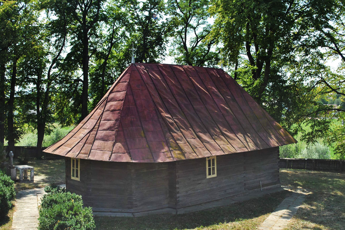 Bisericuţa sihastră de la Mitocaş