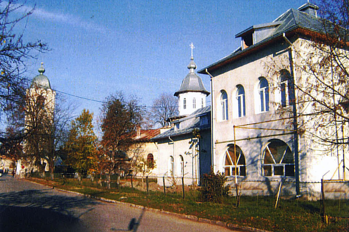 Resfinţirea Bisericii „Sfântul Spiridon“ din Botoşani