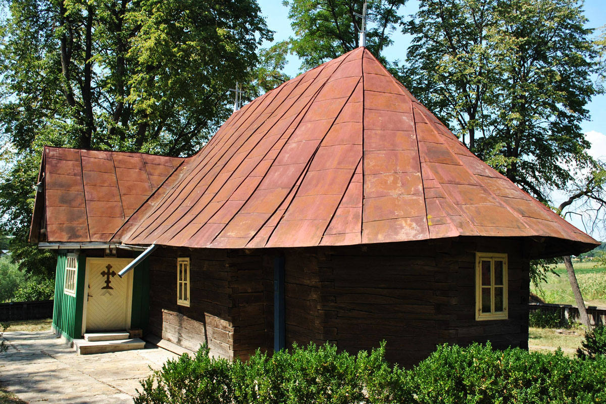 Bisericuţa sihastră de la Mitocaş