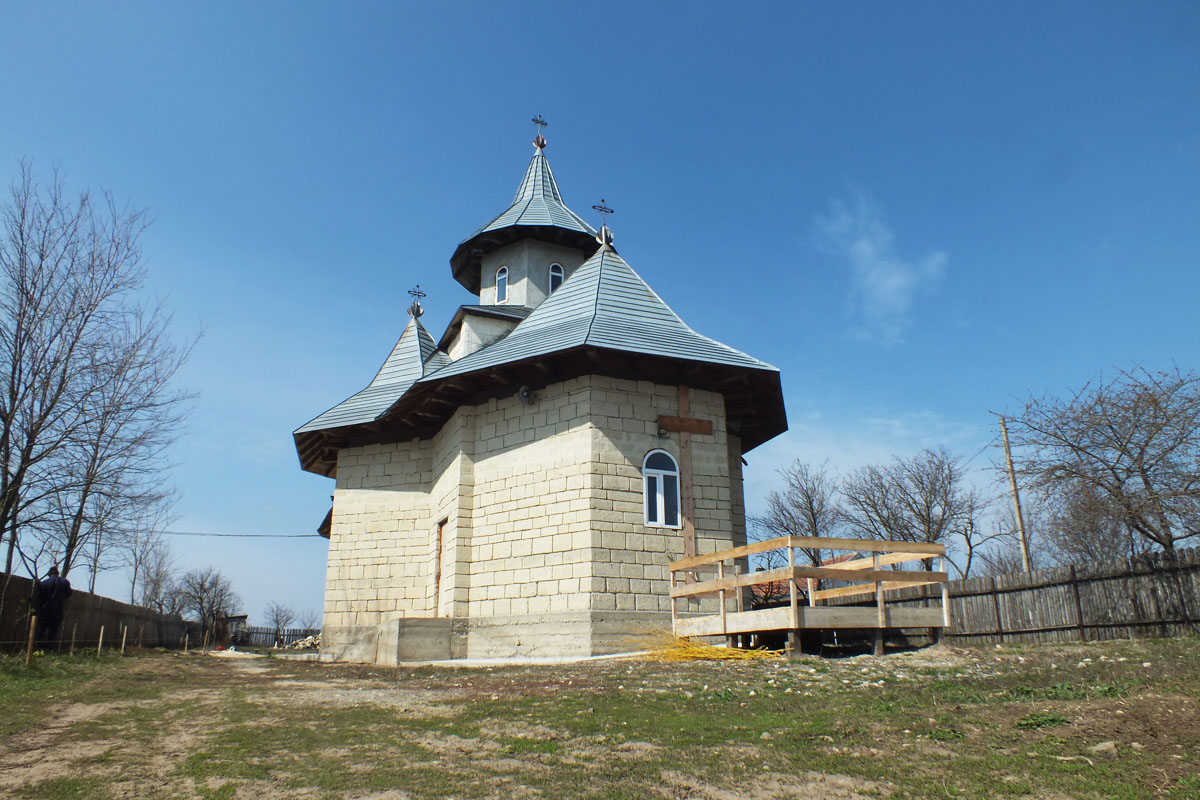 Concert caritabil în parohia Căueşti