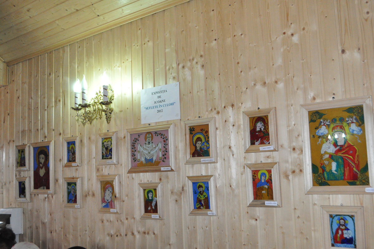 20 de copii din Leţcani au zugrăvit chipurile sfinţilor