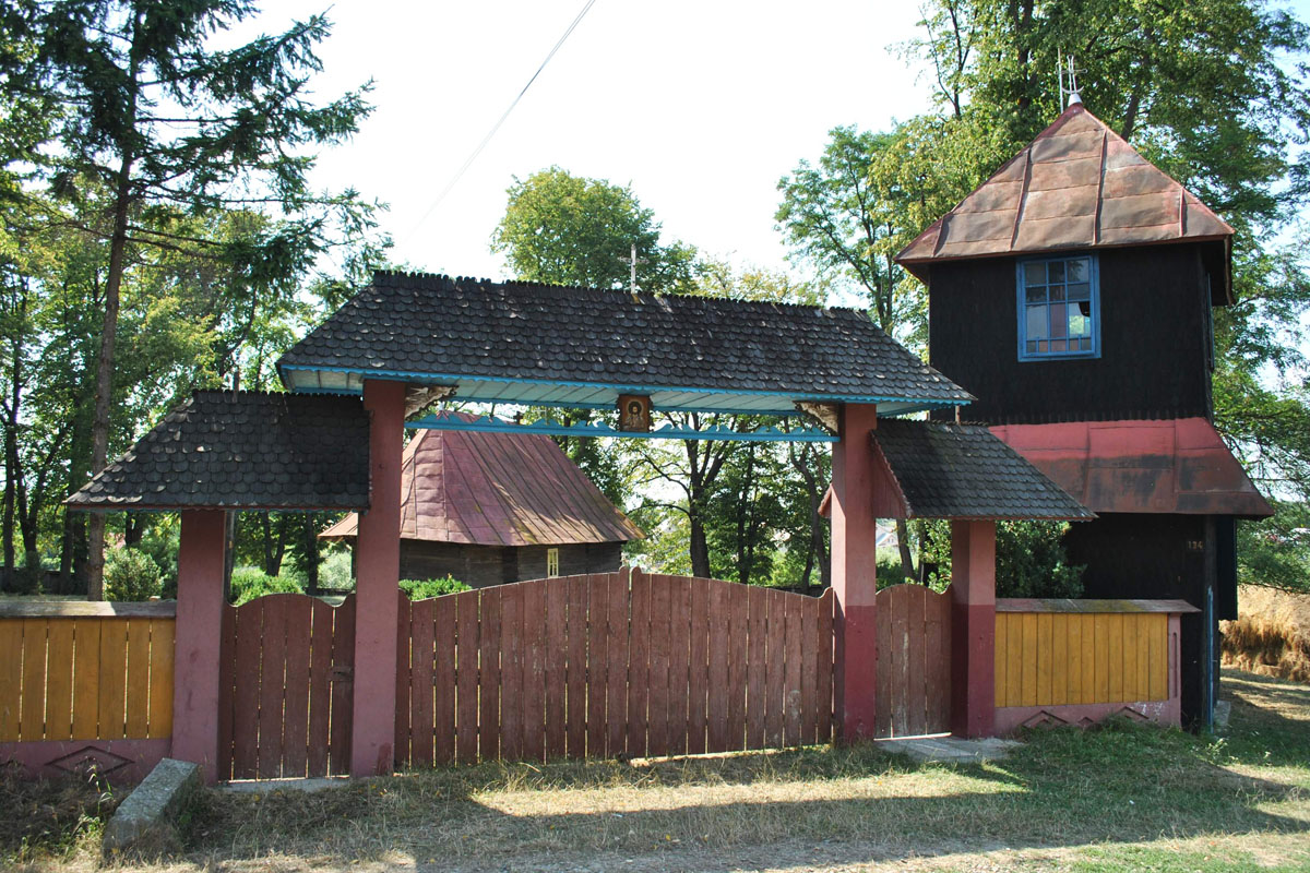 Bisericuţa sihastră de la Mitocaş