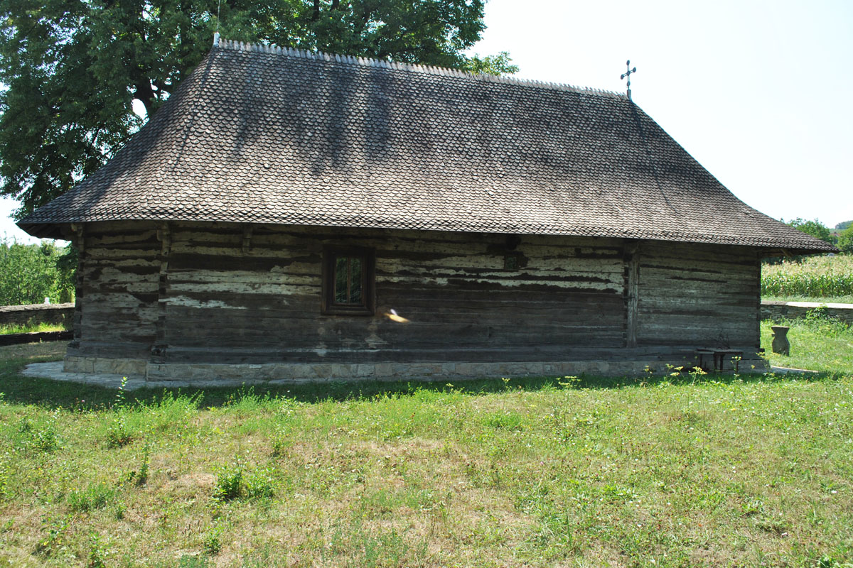 Lăcaşul ocrotit de patriarhul Iustin