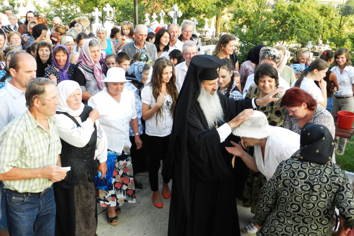 „Omul aflat în suferinţă să aibă răbdare şi rugăciune“