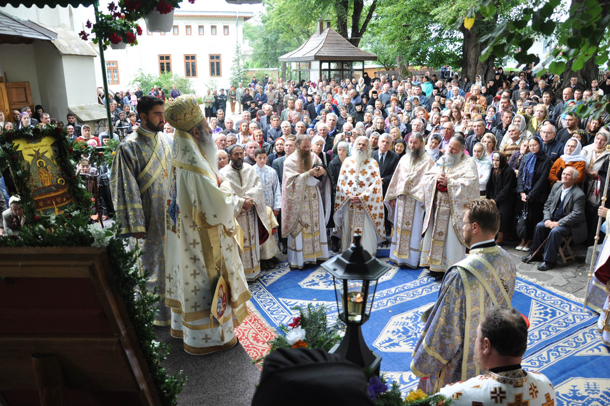 „Maica Domnului este chipul spre care trebuie să tindă fiecare fiinţă umană“