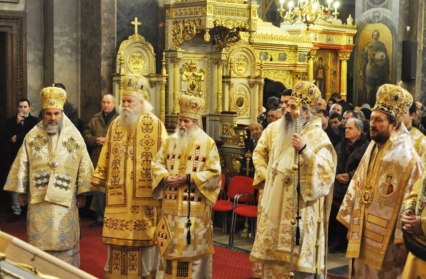 Slujiri arhiereşti în Mitropolia Moldovei şi Bucovinei