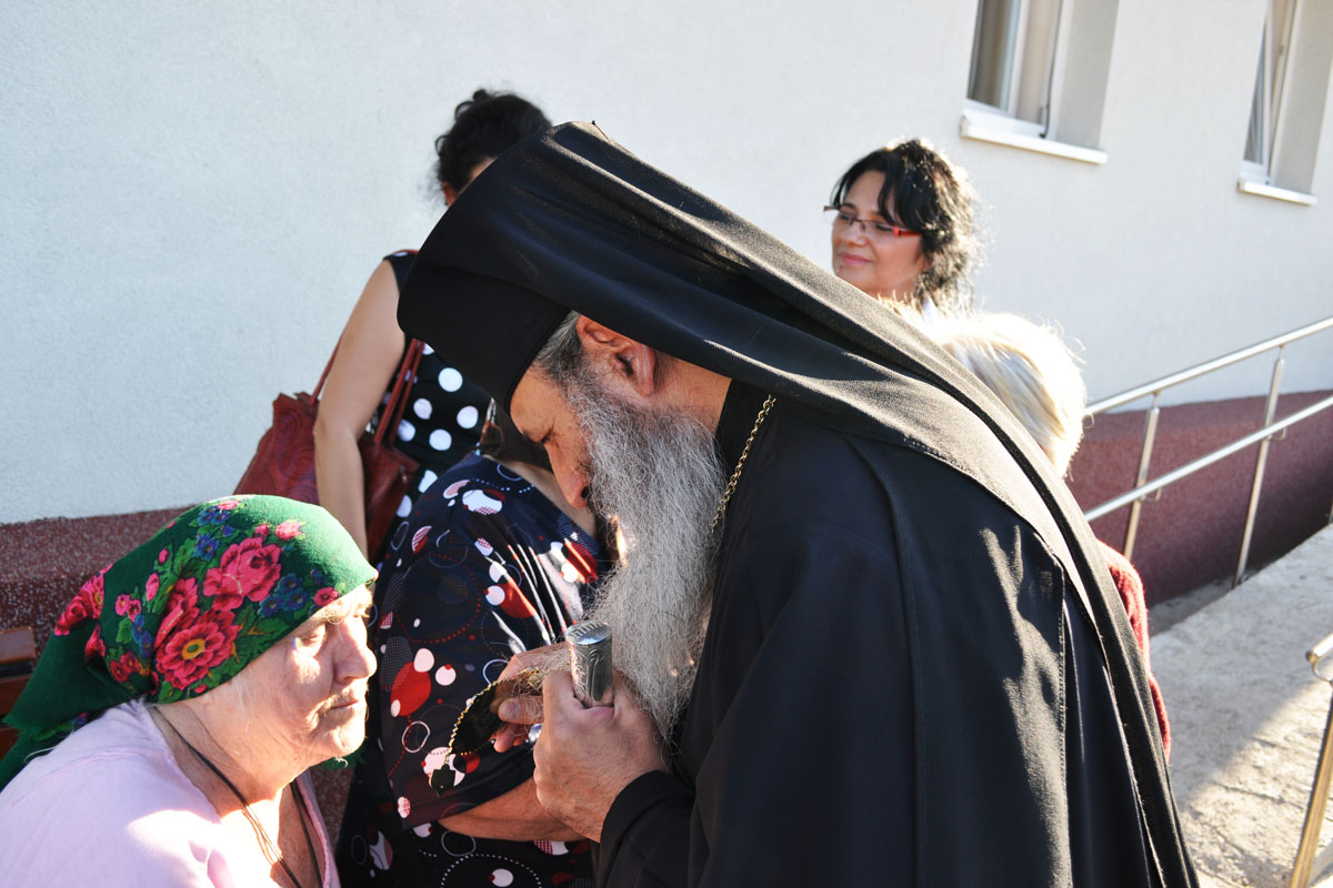 A fost sfinţită capela Căminului de bătrâni „Sfinţii Împăraţi Constantin şi Elena“