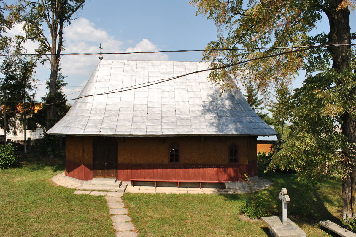 Lăcaşul care şi-a găsit liniştea la Humoreni