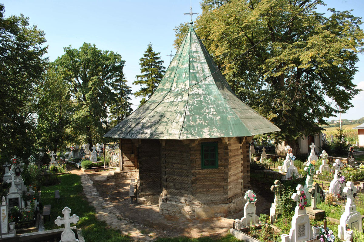 Biserica dantelelor de lemn