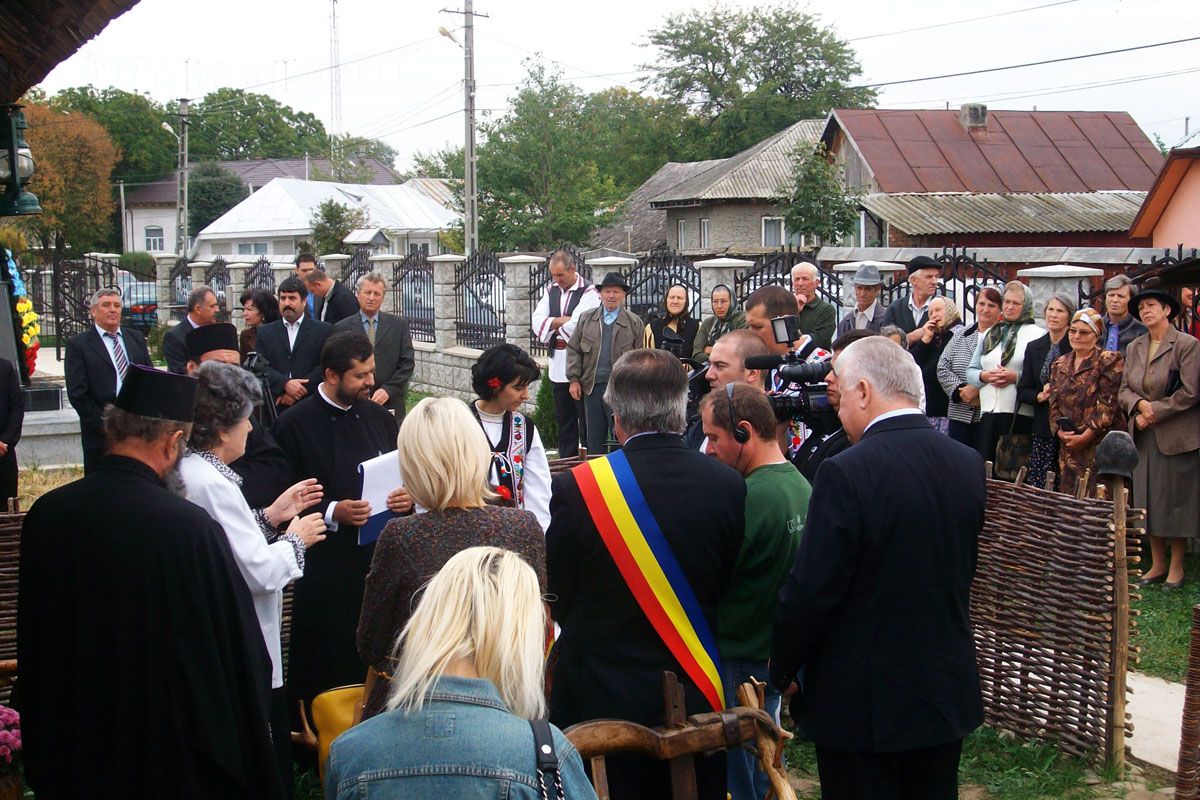 A fost inaugurată expoziţia etnografică „Casa Bunicilor“