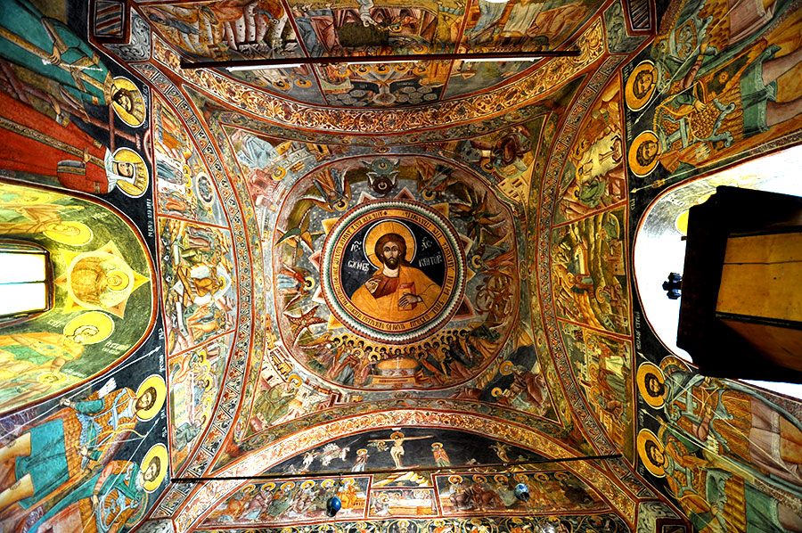 De ce se feresc unii oameni de Hristos?