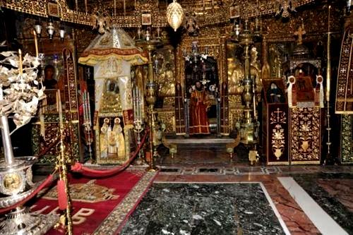 Priveghere la Vatoped în Ziua Brâului Maicii Domnului