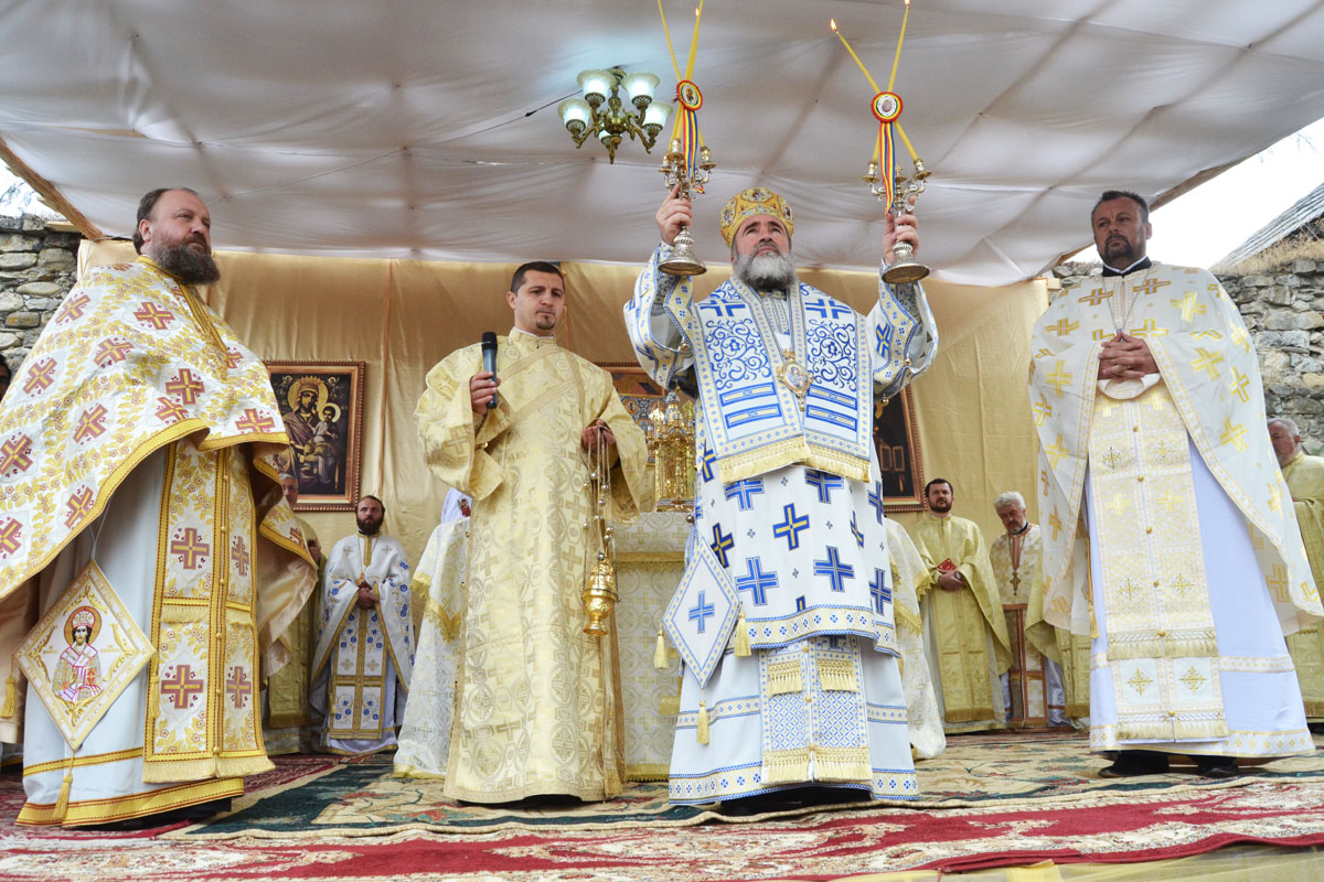 Resfinţirea Bisericii Răducanu din Târgu Ocna