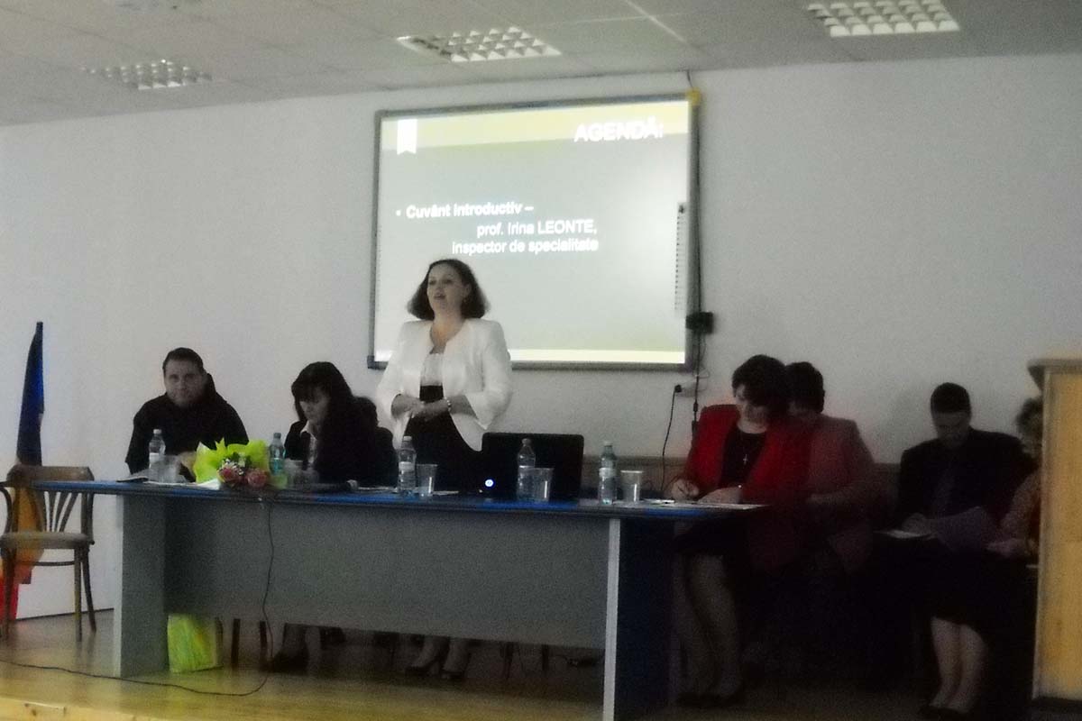 Prof. Irina Leonte a adresat un cuvânt profesorilor de religie din judeţul Bacău Consfătuirea profesorilor de religie din judeţele Suceava şi Bacău