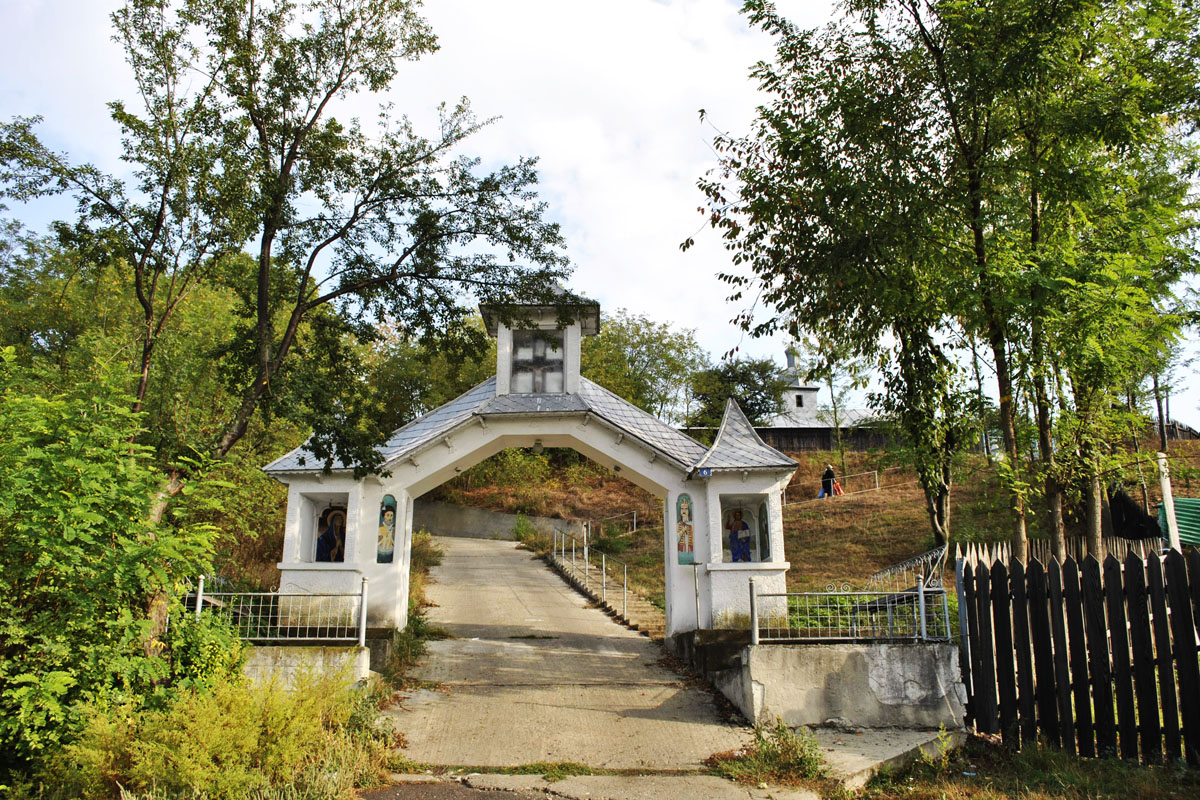 Împărăţia lui Dumnezeu de pe Dealul bisericii