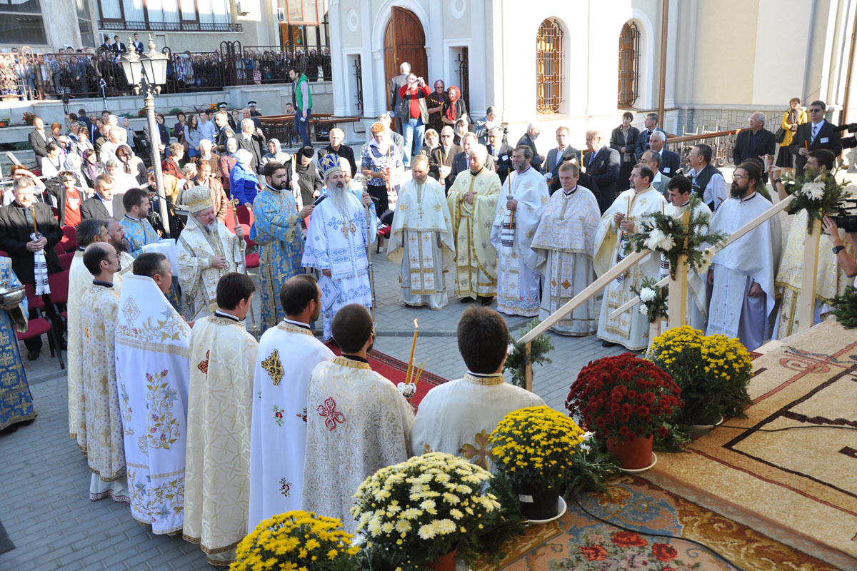 Schimbarea la faţă a Bisericii „Duminica tuturor sfinţilor“ - Banu din Iaşi