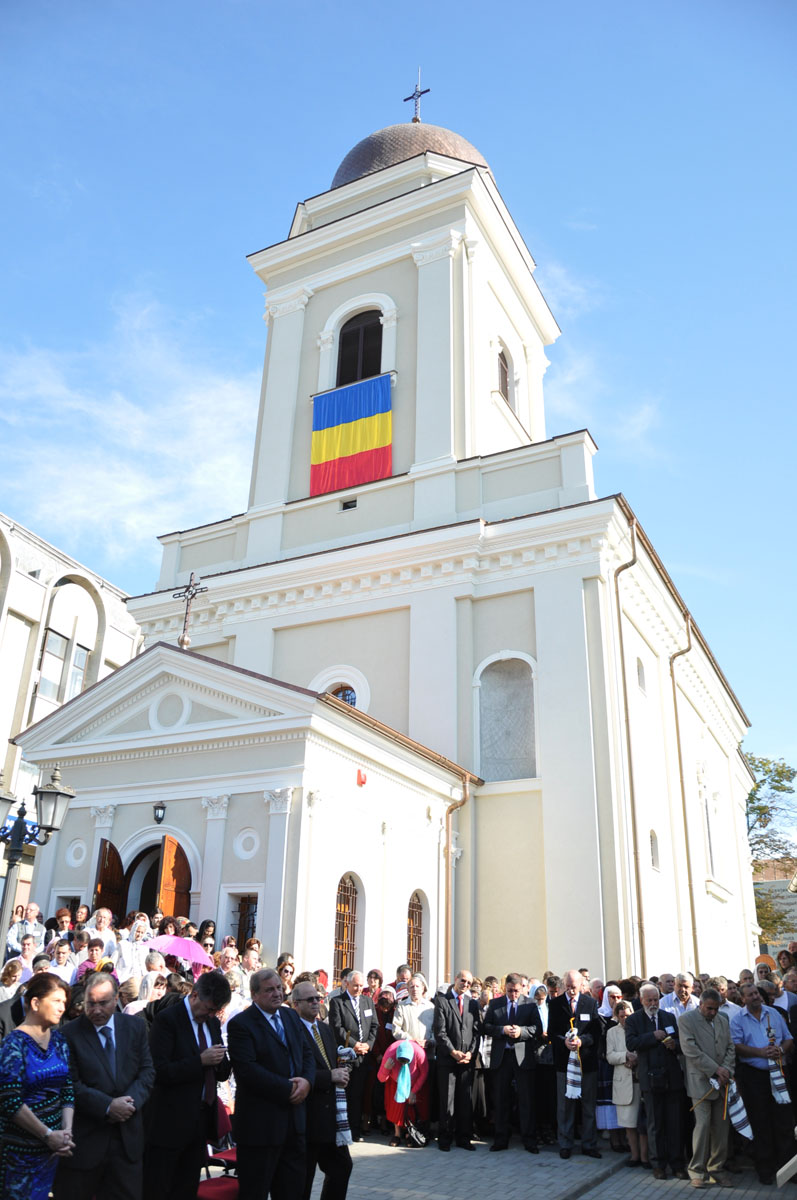 Schimbarea la faţă a Bisericii „Duminica tuturor sfinţilor“ - Banu din Iaşi