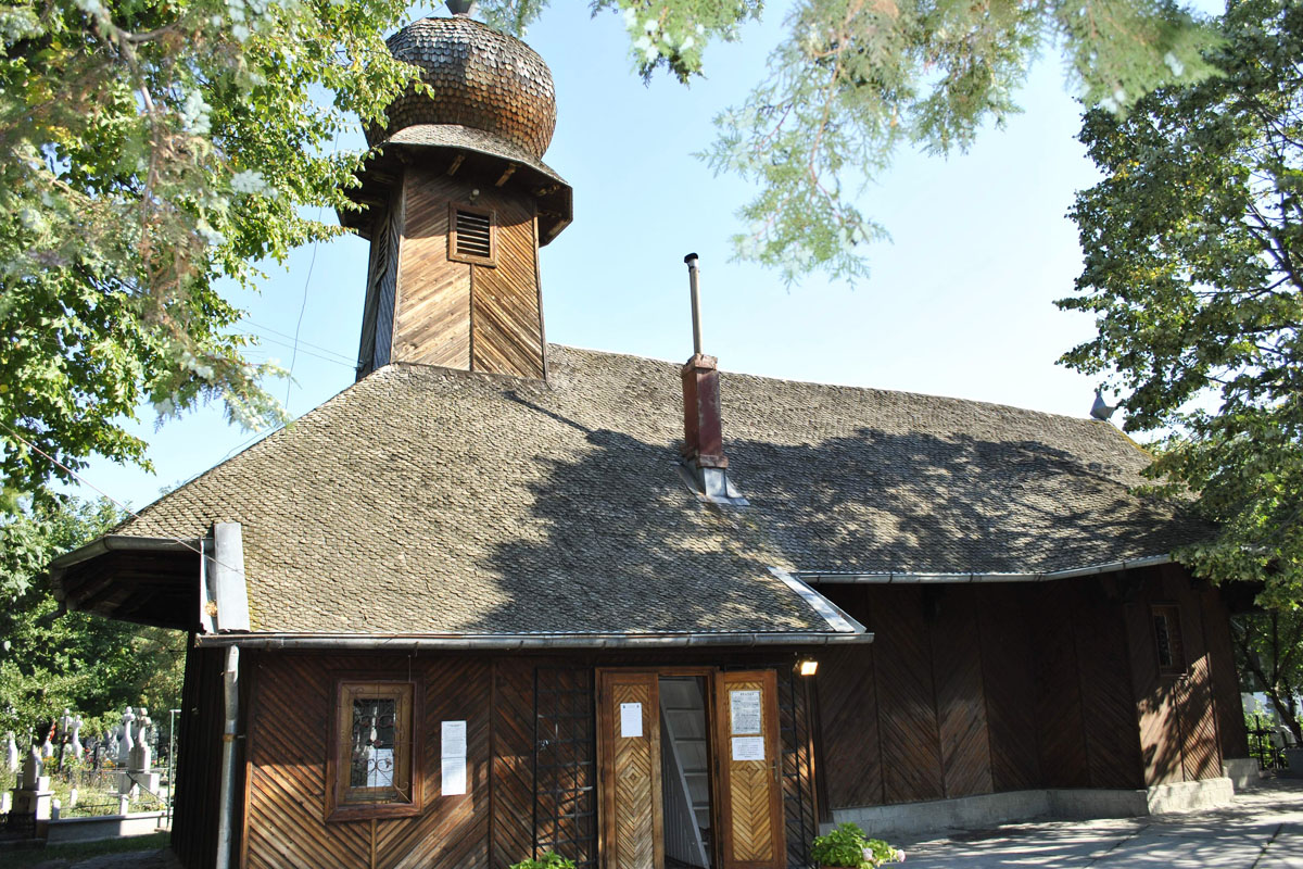 Lăcaşul ascuns din Vânătorii Pietrei