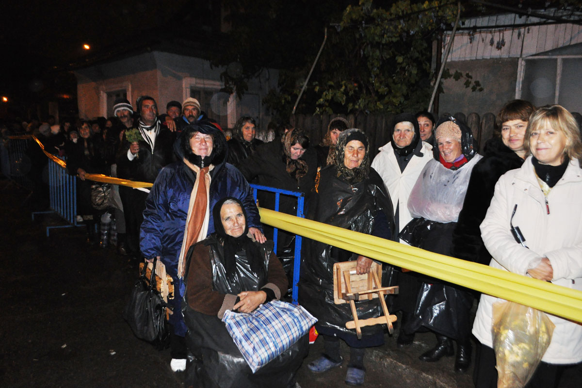 Iubire fără margini pentru Sfânta Parascheva