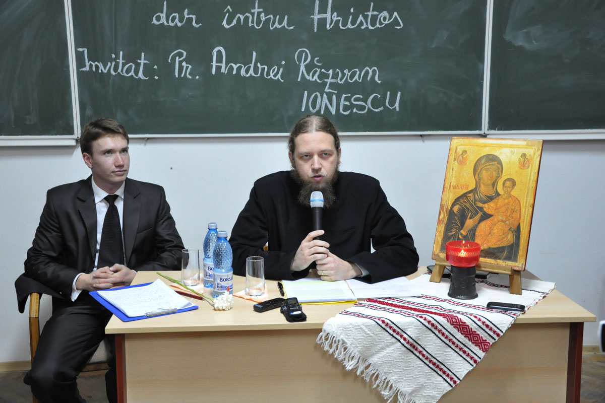 „Tânăr şi neliniştit, dar întru Hristos“