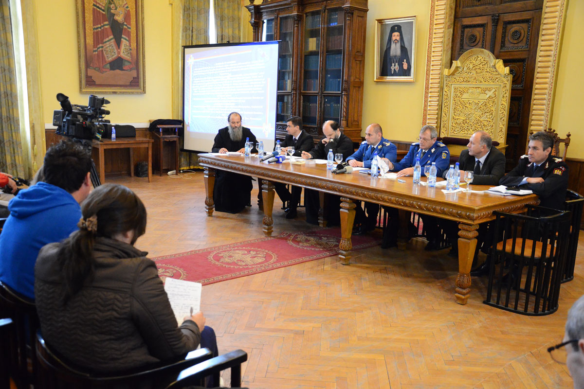 Conlucrare între instituţii la hramul Sfintei Parascheva