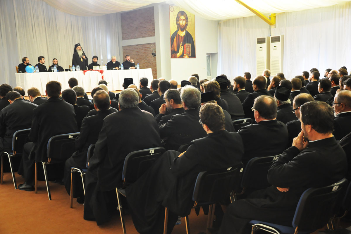 „Durerea nu este opusul fericirii“