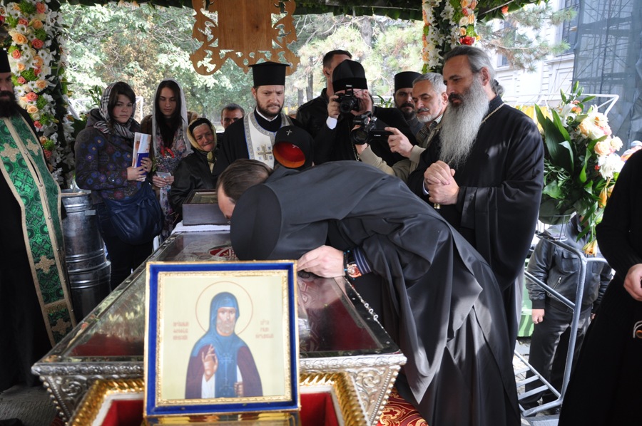 IPS Arhiepiscop Antonie, rectorul Academiei Teologice din Kiev, a sosit la Iaşi