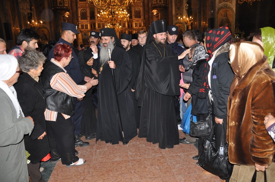 IPS Arhiepiscop Antonie, rectorul Academiei Teologice din Kiev, a sosit la Iaşi