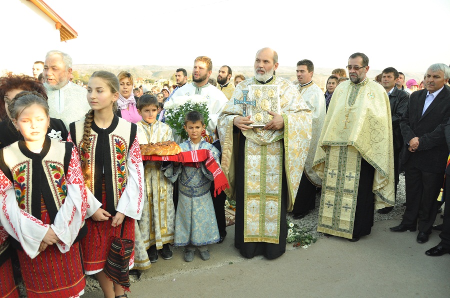 Sfinţire de paraclis şi casă parohială în parohia Mărgineni 2