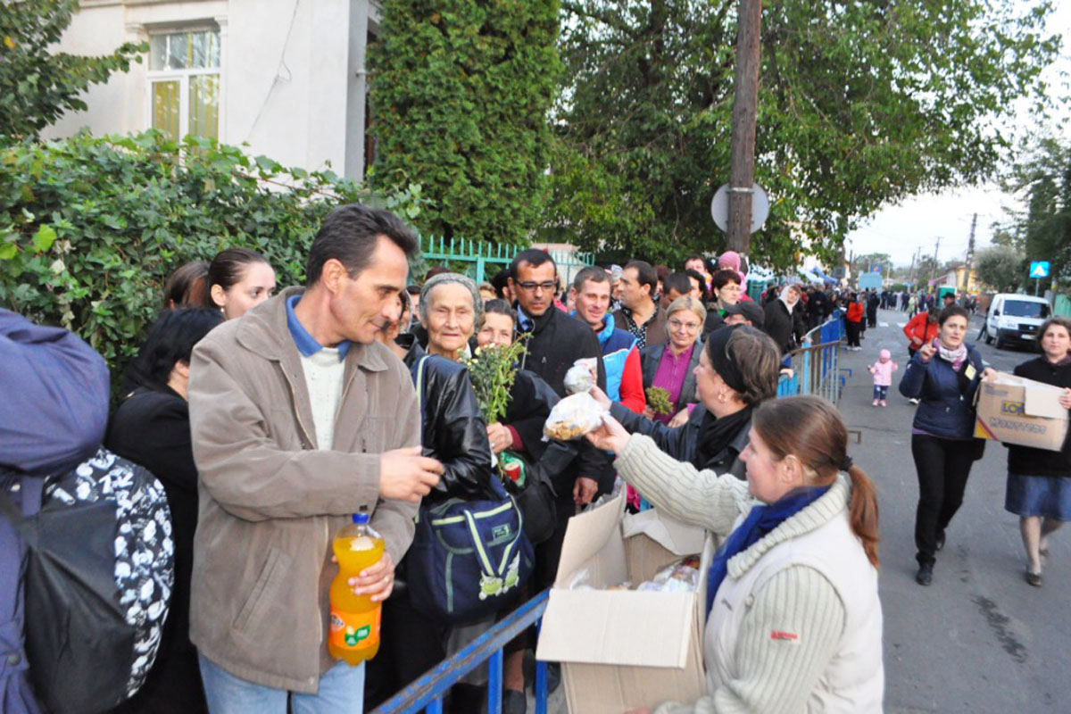 A început Programul „Hrană pentru pelerini“