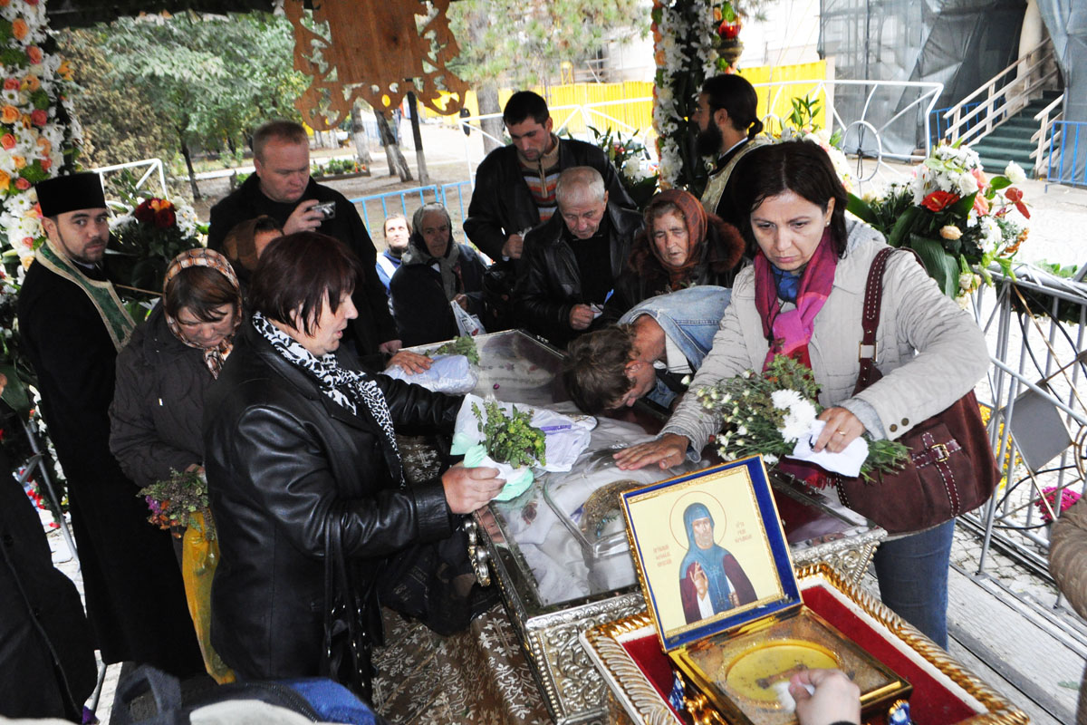 „Plec de la Sfânta Parascheva cu o pace sufletească“
