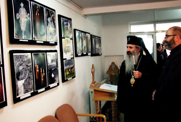 Prezenţă arhierească la expoziţia DOROHOI 605 - Cult şi Cultură“