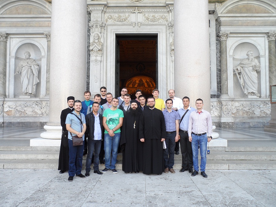 Pelerinaj de studiu la Roma pentru 18 teologi ieșeni