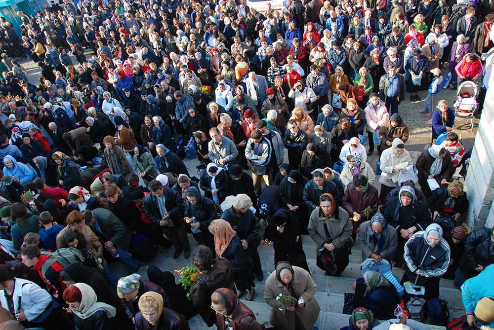 15 sfaturi pentru pelerinii Sfintei Parascheva