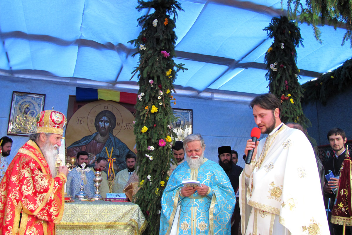 100 de ani de existenţă a Bisericii din Pleşeşti