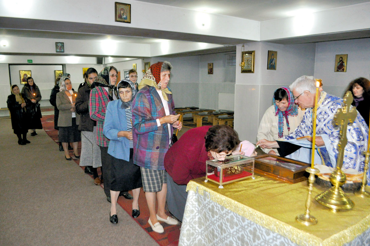 Pelerinaje cu odoare sfinte în cinstea Sfântului Dimitrie cel Nou