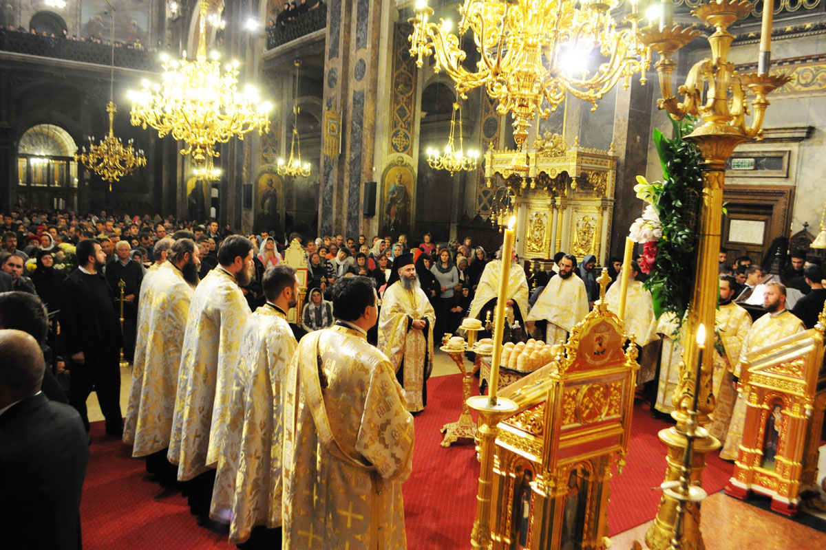 Priveghere în cinstea Sfintei Cuvioase Parascheva