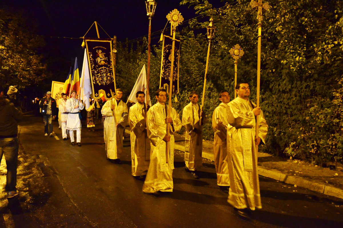 Tineri ascoreni din ţară, în pelerinaj la Iaşi