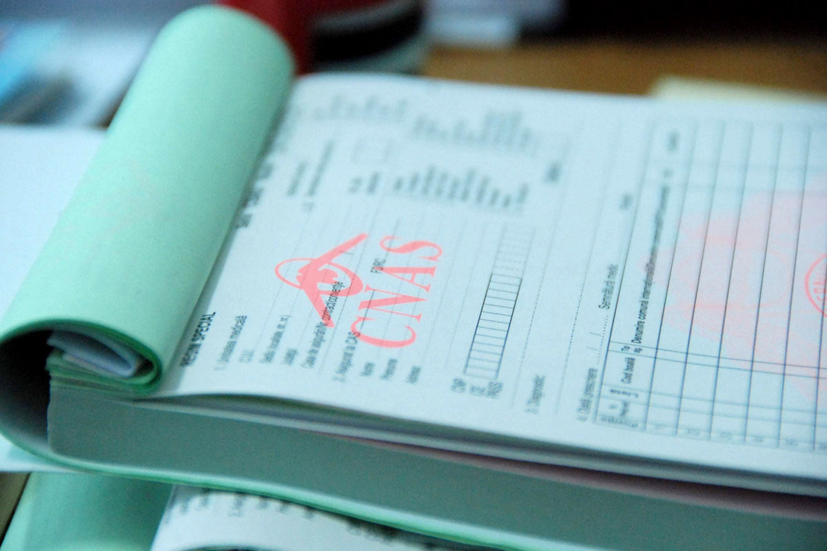 Autorităţile vor elibera cardul naţional de sănătate