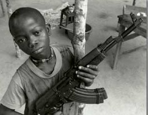 Somalia: Al Shabab folosește convertiți pentru atacurile cu bombă