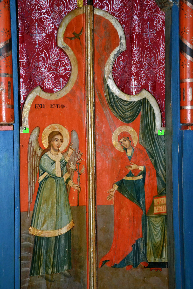 La Fărcaşa, lemnul a luat chip de biserică