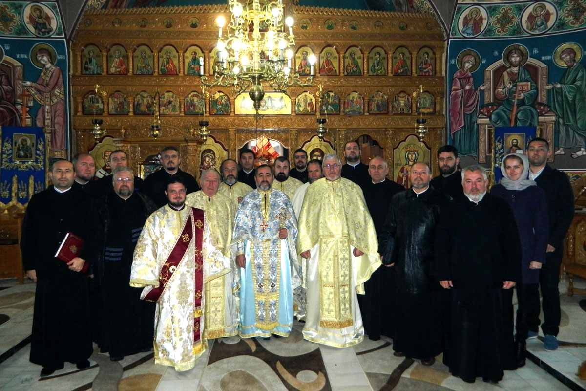 Liturghie la începutul Postului Crăciunului