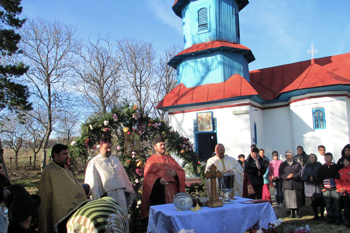 Eveniment religios în parohia Poiana Humei, Protopopiatul Roman